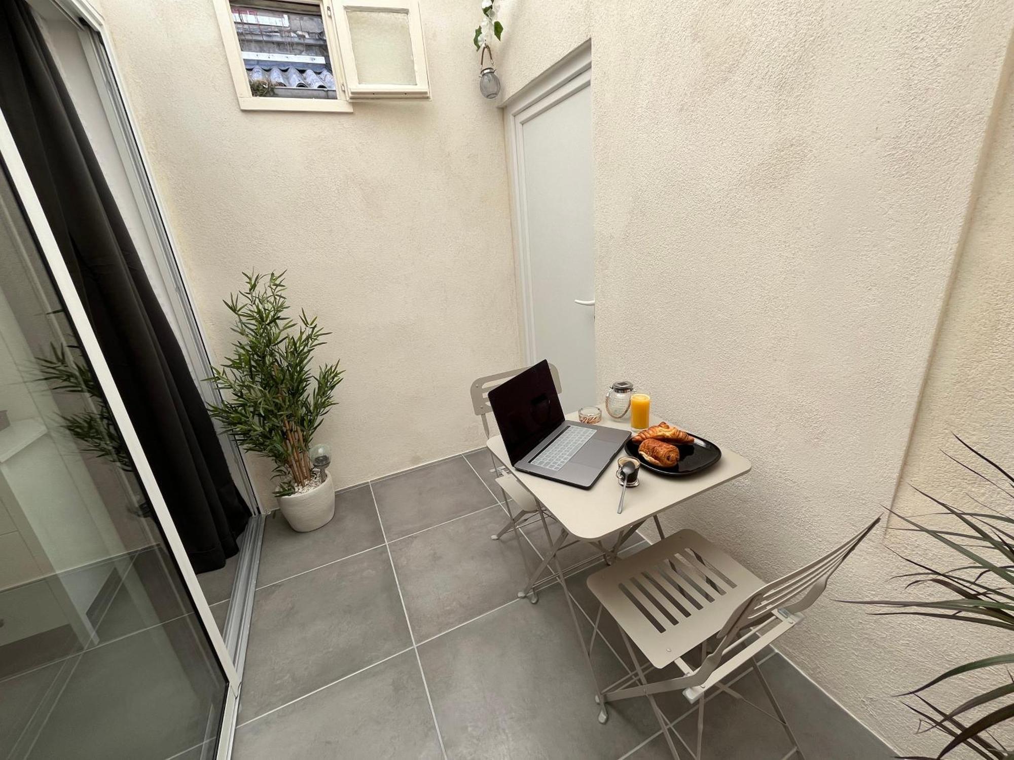 Onyx D'Opale Apartment กาเลส์ ภายนอก รูปภาพ